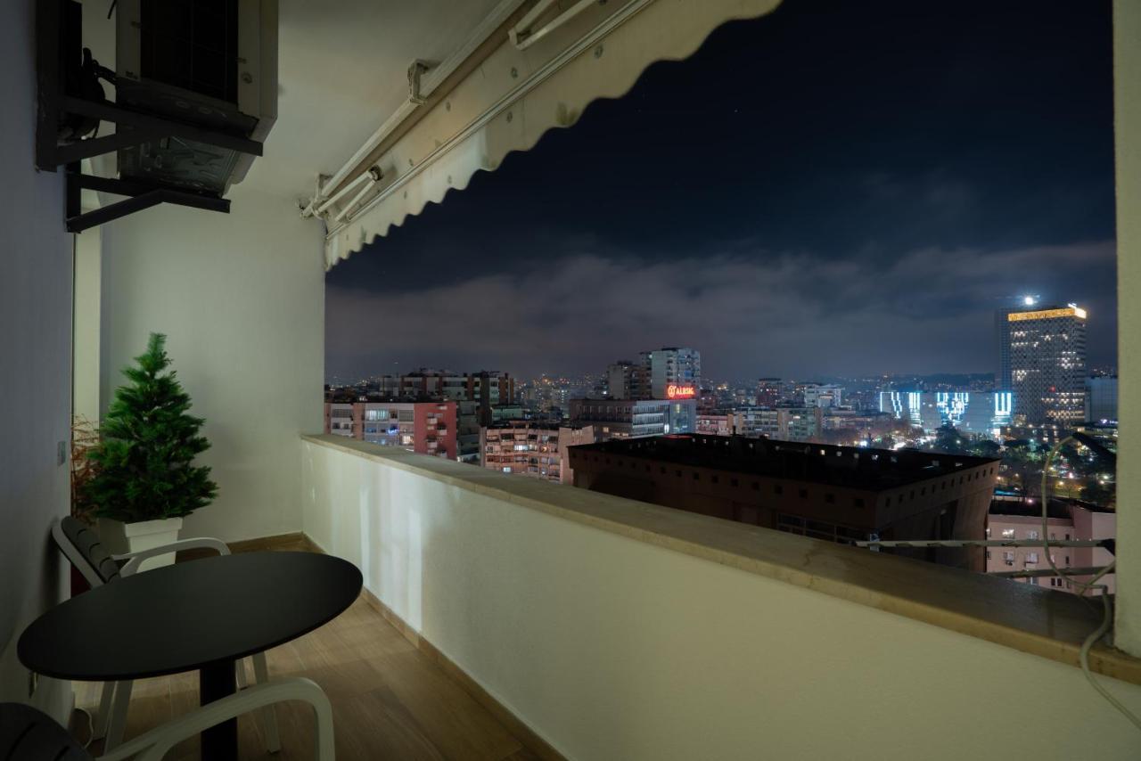 Center Tirana Liv Apartment ภายนอก รูปภาพ